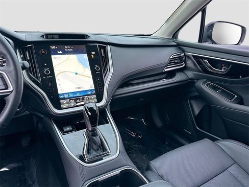 Certified 2025 Subaru Outback Limited w/ Popular Package #2 image 25