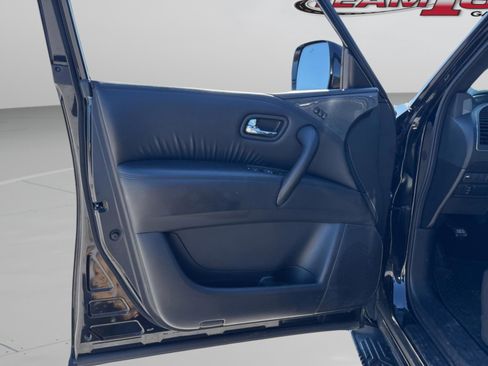 Used 2022 Nissan Armada SL w/ Midnight Edition Package image 42