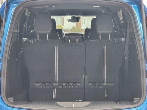 New 2026 Chrysler Pacifica Select AWD/4WD image 22