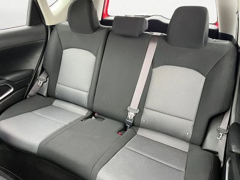 Used 2023 Kia Soul LX w/ LX Technology Package image 14