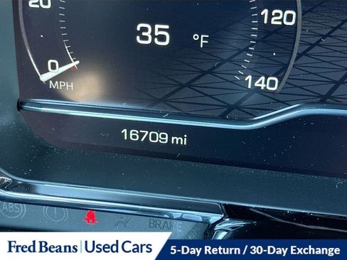 Used 2024 GMC Sierra 1500 SLE image 14