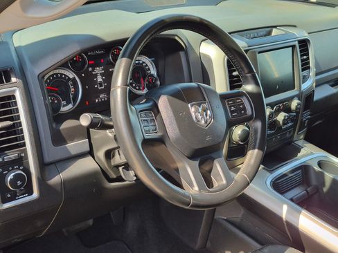 Used 2017 RAM 1500 Big Horn RWD image 14