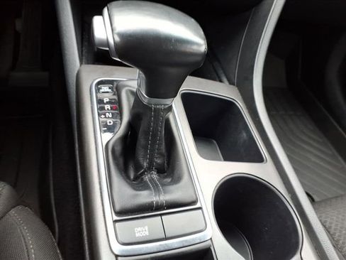 Used 2017 Kia Optima Premium image 21