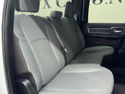 Used 2022 RAM 2500 Big Horn AWD/4WD image 28