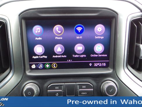 Used 2021 Chevrolet Silverado 2500 LT w/ Convenience Package image 16