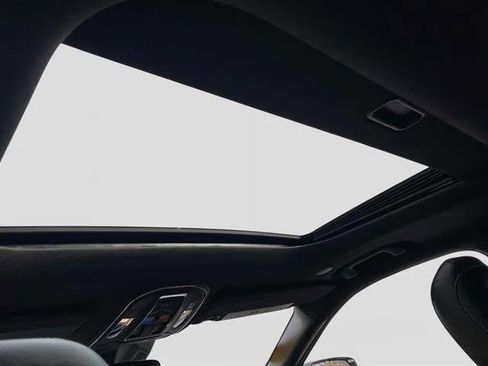 Certified 2021 Jeep Grand Cherokee L Laredo image 10