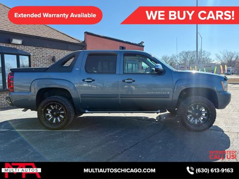Used 2008 Chevrolet Avalanche LT image 11