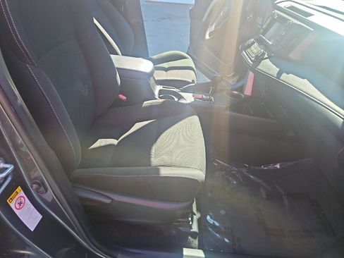 Used 2014 Toyota RAV4 XLE image 17