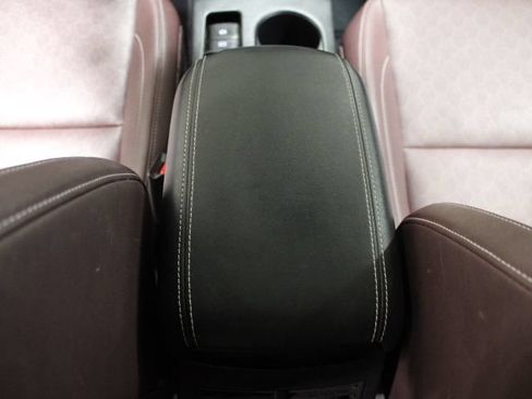Used 2023 Kia Seltos SX w/ SX Sunroof Package AWD/4WD image 30
