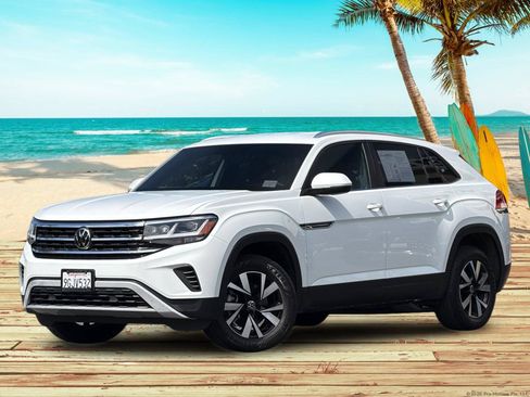 Used 2023 Volkswagen Atlas Cross Sport SE AWD/4WD image 2
