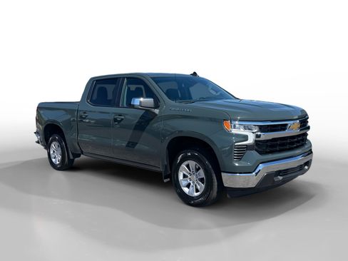 Used 2025 Chevrolet Silverado 1500 LT RWD image 7