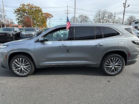 New 2026 Buick Enclave Avenir w/ Super Cruise Package image 4