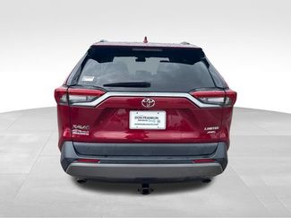 Used 2019 Toyota RAV4 Limited w/ All Weather Liner Package AWD/4WD video 4