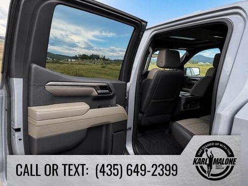 Used 2023 Chevrolet Silverado 1500 ZR2 w/ Technology Package AWD/4WD image 25