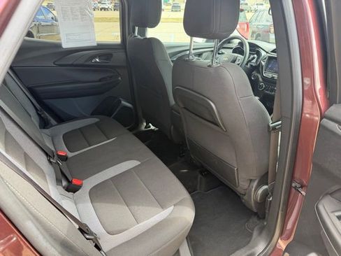 Certified 2023 Chevrolet TrailBlazer LT w/ Convenience Package AWD/4WD image 30