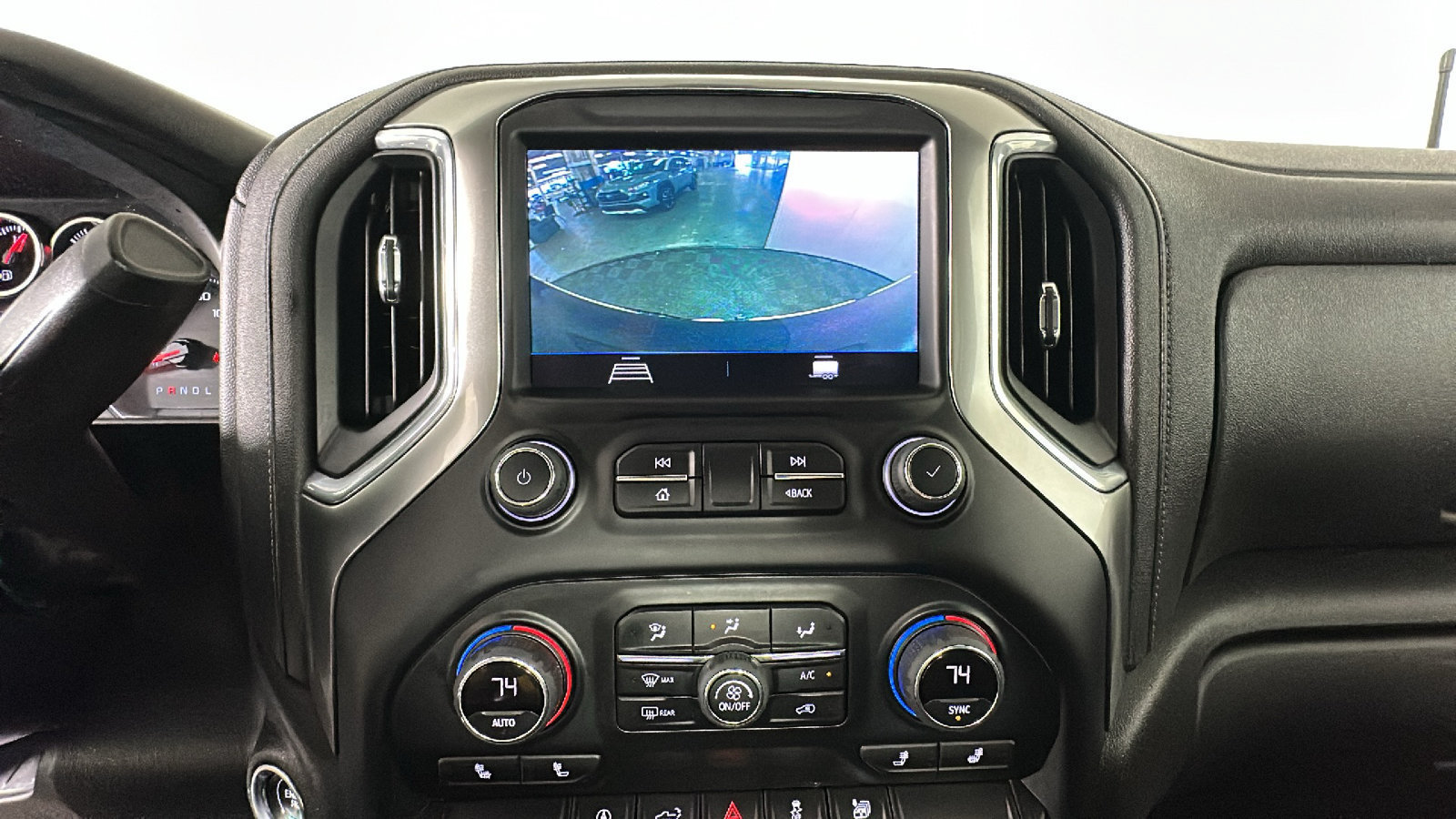 Used 2022 Chevrolet Silverado 1500 RST AWD/4WD image 28