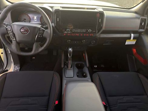 New 2026 Nissan Frontier Pro-X image 8