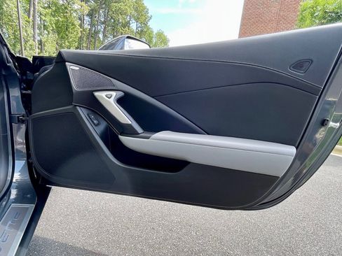 Used 2014 Chevrolet Corvette Stingray Convertible w/ 2LT Preferred Equipment Group image 45