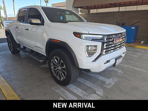Certified 2023 GMC Canyon Denali AWD/4WD image 3