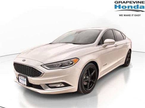 Used 2017 Ford Fusion Platinum image 1