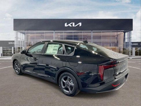 New 2026 Kia K4 LXS image 6