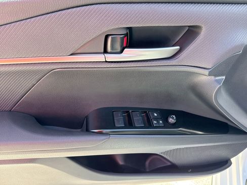 Certified 2025 Toyota Camry SE w/ Convenience Package image 15