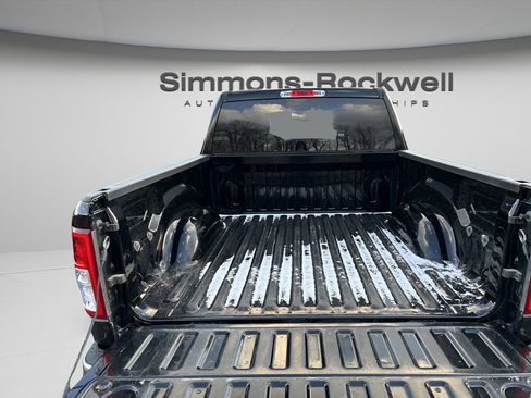 Used 2022 RAM 1500 Big Horn image 9
