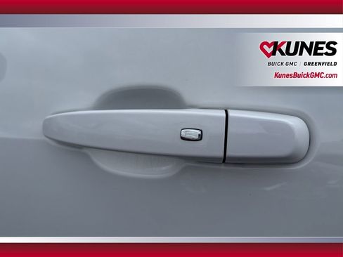 Used 2021 Chevrolet Blazer LT image 12