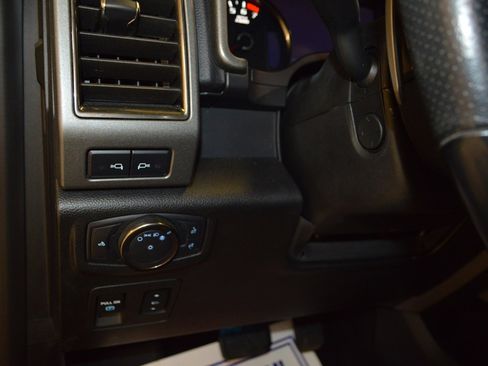 Used 2019 Ford F150 Raptor w/ Equipment Group 802A Luxury image 15