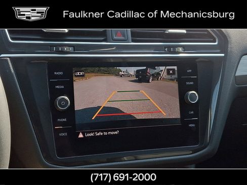 Used 2021 Volkswagen Tiguan SE w/ Panoramic Sunroof Package AWD/4WD image 23