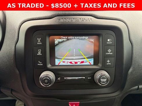 Used 2017 Jeep Renegade Latitude w/ Safety & Security Group FWD image 23