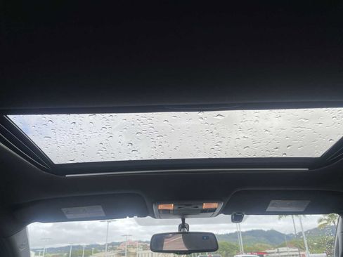 Used 2016 Toyota Tacoma SR5 image 16