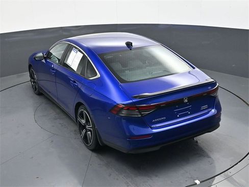Used 2023 Honda Accord Sport image 25