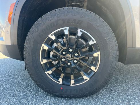 New 2026 Chevrolet Traverse Z71 w/ Enhanced Driving Package image 36