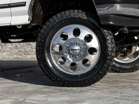 Used 1996 Ford F350 4x4 Crew Cab image 4