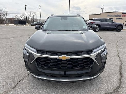 New 2026 Chevrolet Trax LT image 9