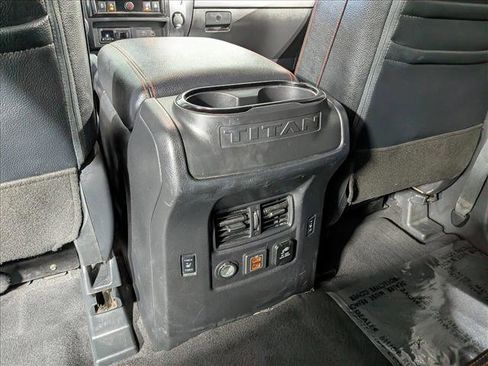 Used 2020 Nissan Titan PRO-4X w/ Pro-4x Convenience Package AWD/4WD image 23