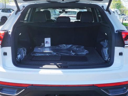 New 2026 Volkswagen Atlas Cross Sport SE AWD/4WD image 5