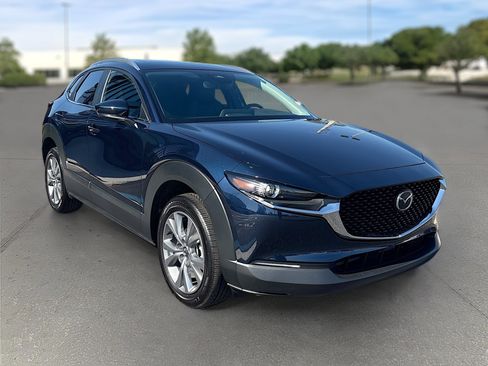 Certified 2025 MAZDA CX-30 AWD 2.5 S w/ Preferred Package image 2
