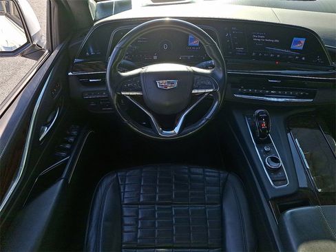 Used 2023 Cadillac Escalade ESV Sport Platinum image 10