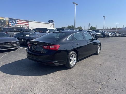 Used 2024 Chevrolet Malibu LT FWD image 3