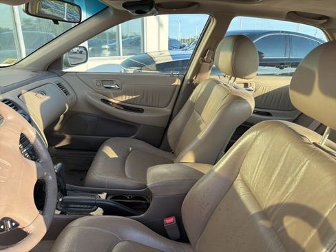 Used 1999 Honda Accord EX image 10