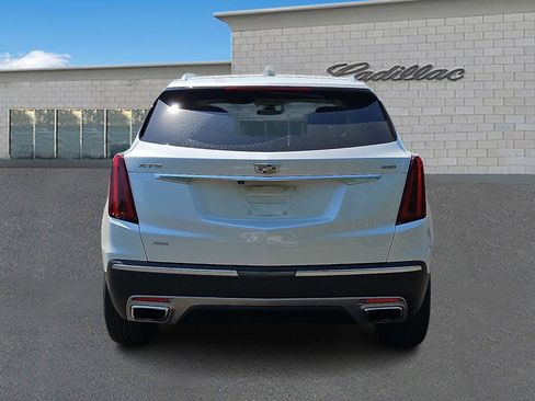Certified 2023 Cadillac XT5 Premium Luxury AWD/4WD image 5