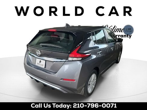 Used 2025 Nissan Leaf S FWD image 2