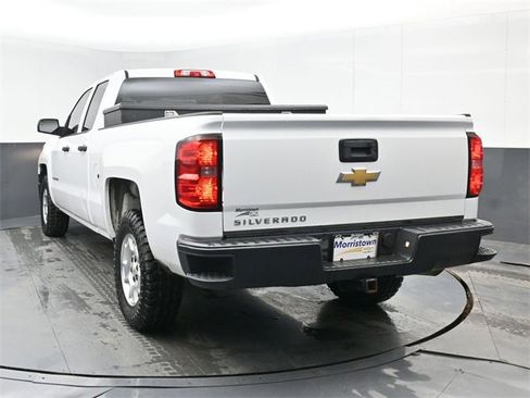 Used 2015 Chevrolet Silverado 1500 W/T w/ Trailering Package image 6