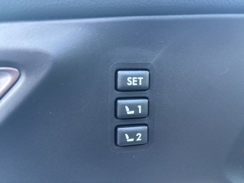 New 2025 Subaru Ascent Limited w/ Popular Package #2 image 22