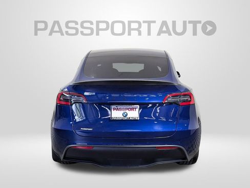 Used 2021 Tesla Model Y Long Range AWD/4WD image 6