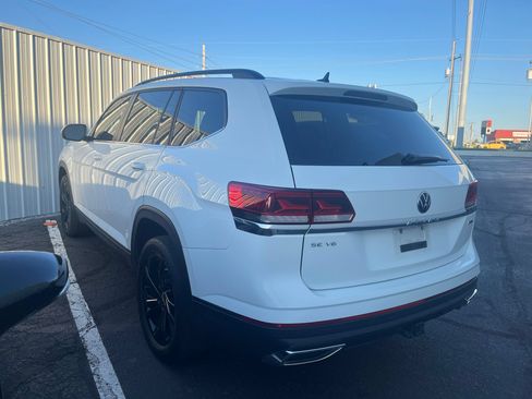Used 2022 Volkswagen Atlas SE AWD/4WD image 1
