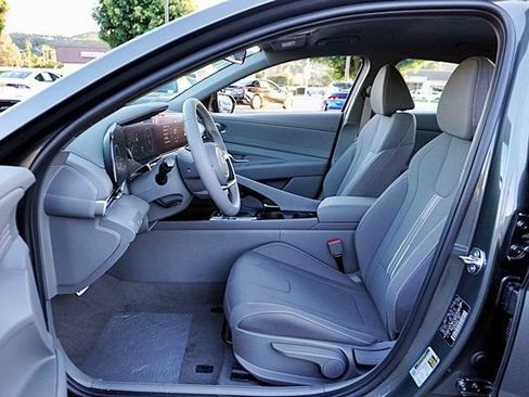 New 2026 Hyundai Elantra Sport FWD image 17