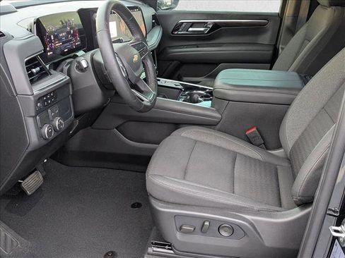 Used 2026 Chevrolet Tahoe LS RWD image 13
